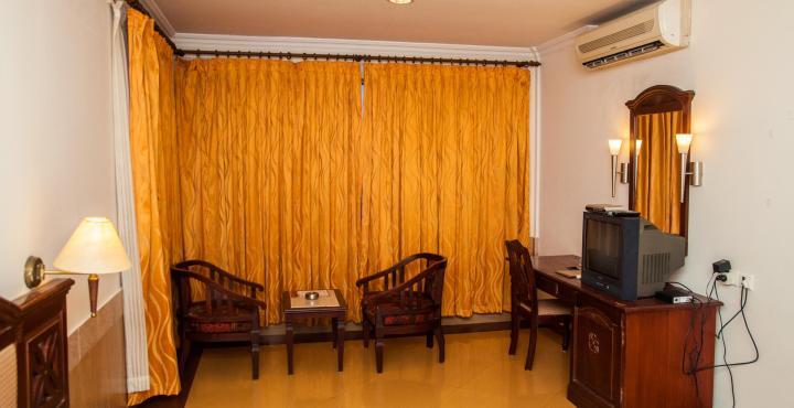 Hotel Arcadia Regency Alappuzha Extérieur photo